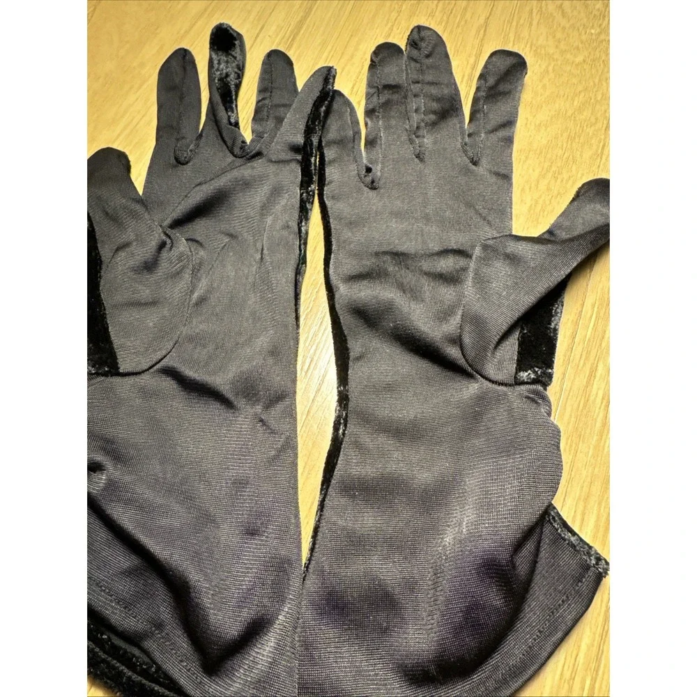 Vintage Fownes Velour Velvet Black Gloves  SZ 6 Rhinestones Silk Rayon Nylon